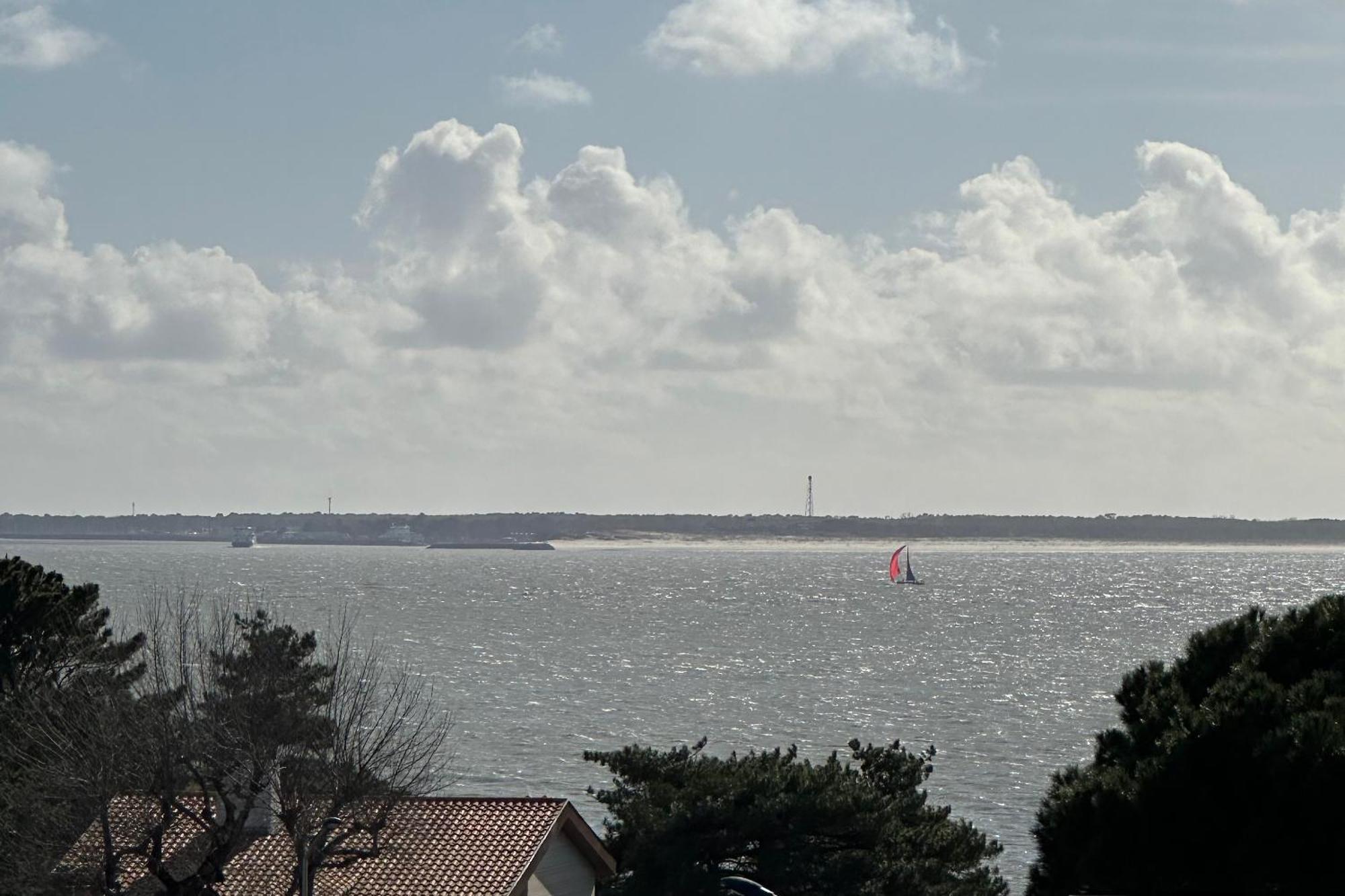 Superbe T4 Vue Mer A Royan, 2 Min A Pied Des Plages Apartment Bagian luar foto