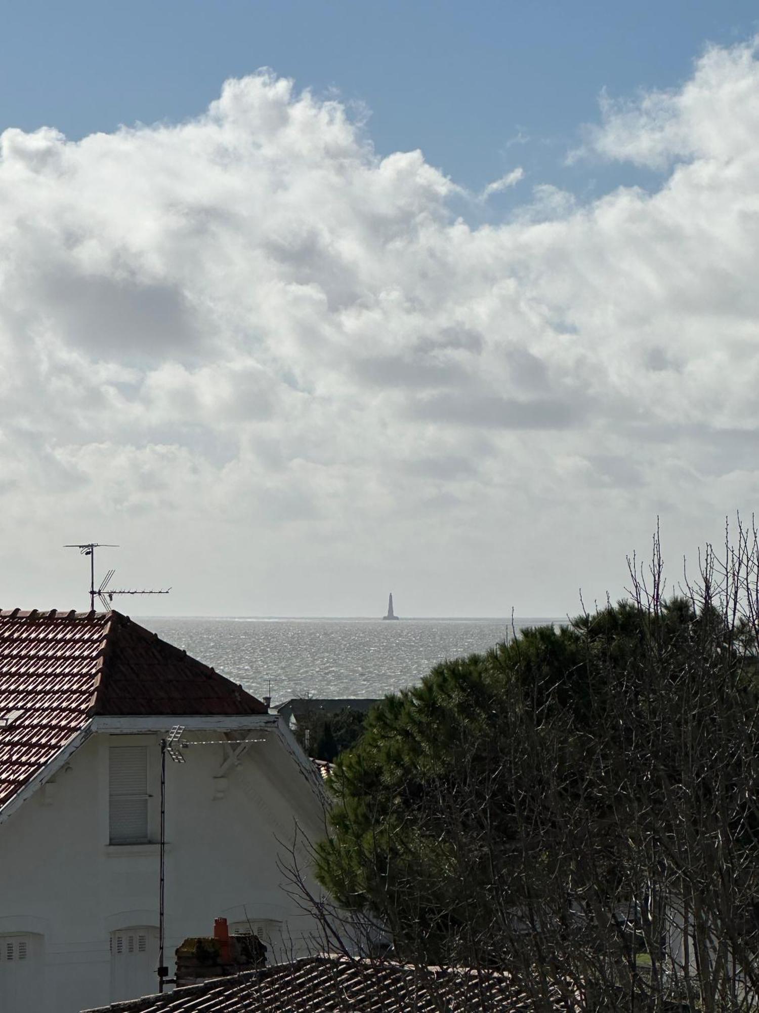 Superbe T4 Vue Mer A Royan, 2 Min A Pied Des Plages Apartment Bagian luar foto